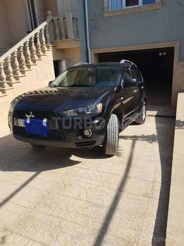 Mitsubishi Outlander 2010, 386,150 km - 2.4 л - Bakı