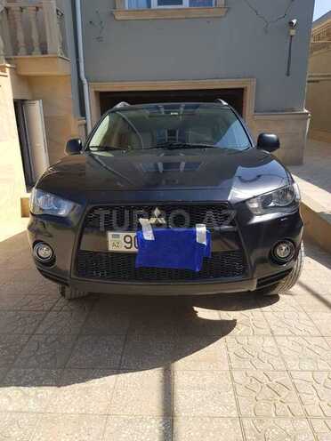 Mitsubishi Outlander 2010, 386,150 km - 2.4 л - Bakı