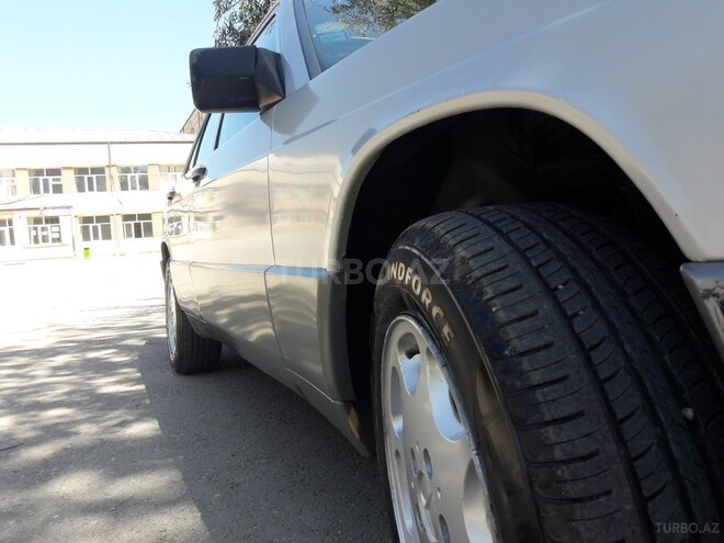 Mercedes 190 1990, 445,000 km - 2.0 л - Sumqayıt