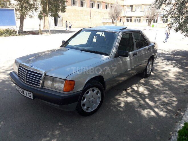 Mercedes 190 1990, 445,000 km - 2.0 л - Sumqayıt