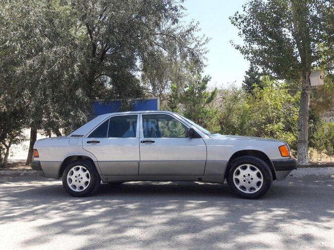 Mercedes 190 1990, 445,000 km - 2.0 л - Sumqayıt
