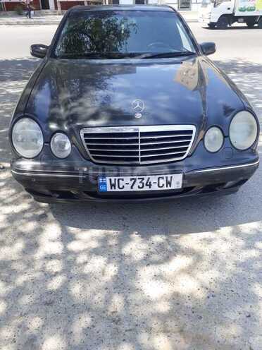 Mercedes E 270 2000, 426,142 km - 2.7 l - Bakı