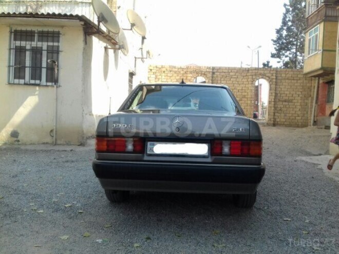 Mercedes 190 1992, 217,000 km - 2.0 l - Gəncə