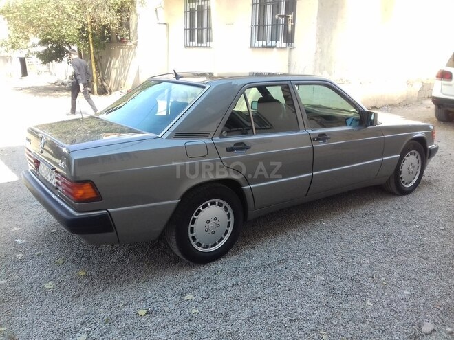 Mercedes 190 1992, 217,000 km - 2.0 l - Gəncə