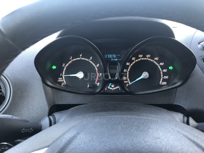 Ford Courier 2014, 70,070 km - 1.5 l - Bakı