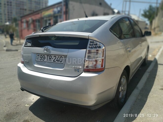 Toyota Prius 2009, 250,000 km - 1.5 л - Bakı