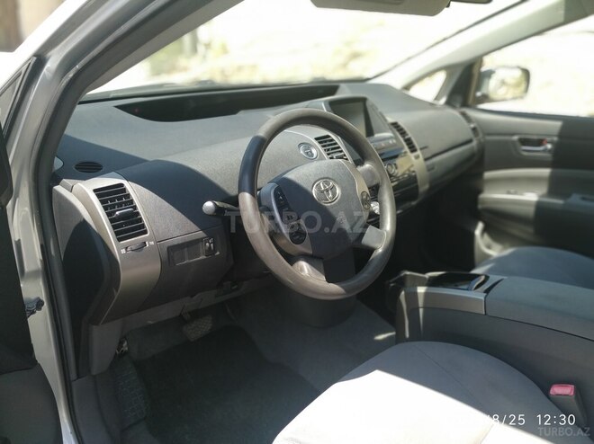 Toyota Prius 2009, 250,000 km - 1.5 л - Bakı