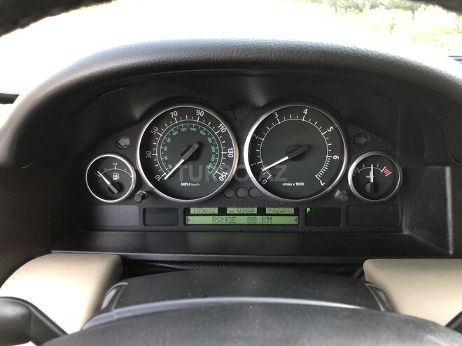 Land Rover Range Rover 2003, 150,000 km - 4.4 l - Gəncə