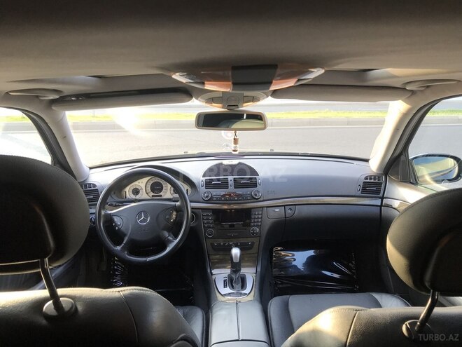 Mercedes E 320 2002, 223,128 km - 3.2 l - Bakı