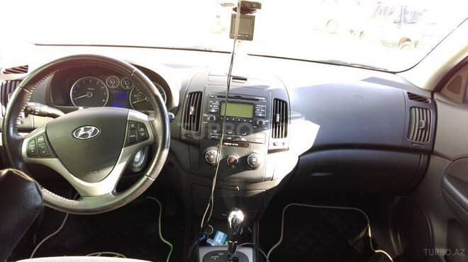 Hyundai Elantra 2009, 217,000 km - 1.8 l - Bakı