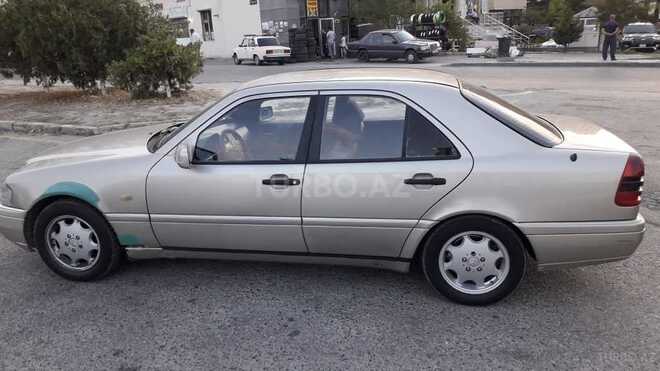 Mercedes C 180 1994, 286,000 km - 1.8 l - Sumqayıt