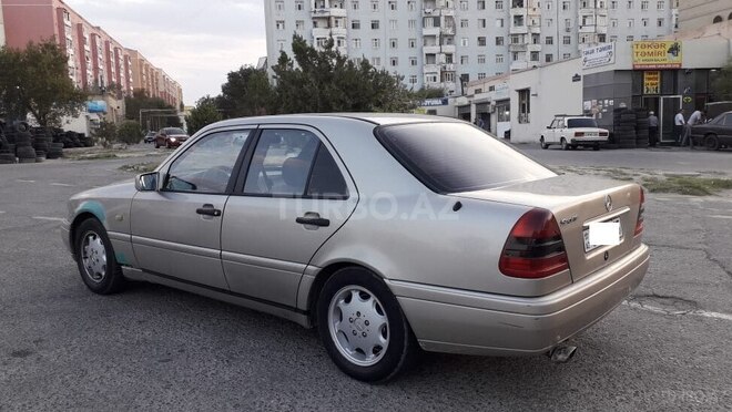 Mercedes C 180 1994, 286,000 km - 1.8 l - Sumqayıt