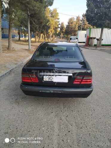 Mercedes E 200 1998, 450,000 km - 0.2 l - Bakı