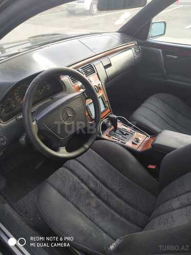 Mercedes E 200 1998, 450,000 km - 0.2 l - Bakı