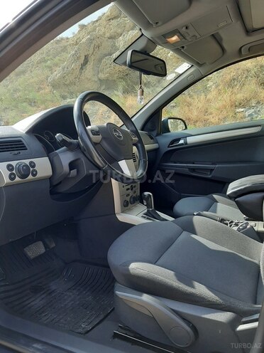 Opel Astra 2007, 200,000 km - 1.8 l - Bakı