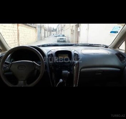 Toyota Harrier 2000, 240,500 km - 2.2 l - Bakı