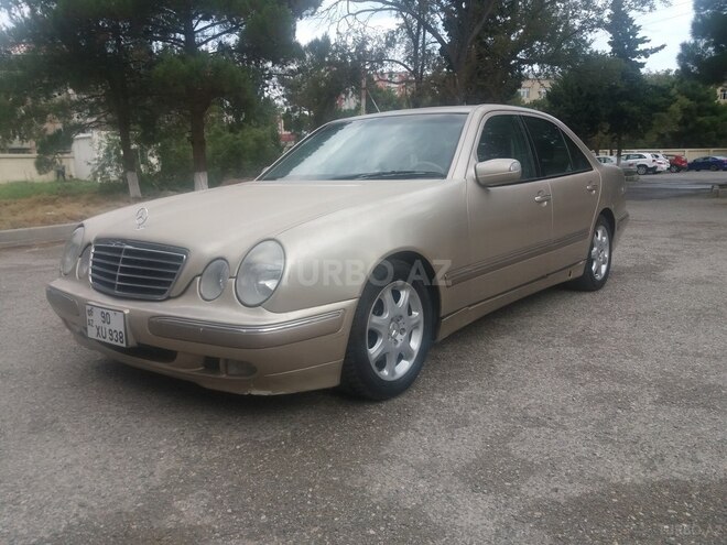 Mercedes E 320 2000, 257,000 km - 3.2 l - Sumqayıt
