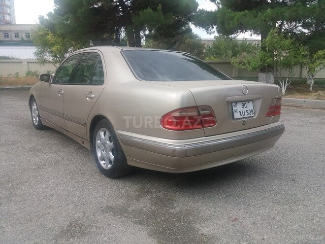 Mercedes E 320 2000, 257,000 km - 3.2 l - Sumqayıt