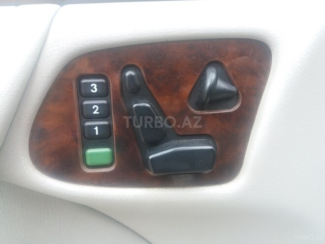 Mercedes E 320 2000, 257,000 km - 3.2 l - Sumqayıt