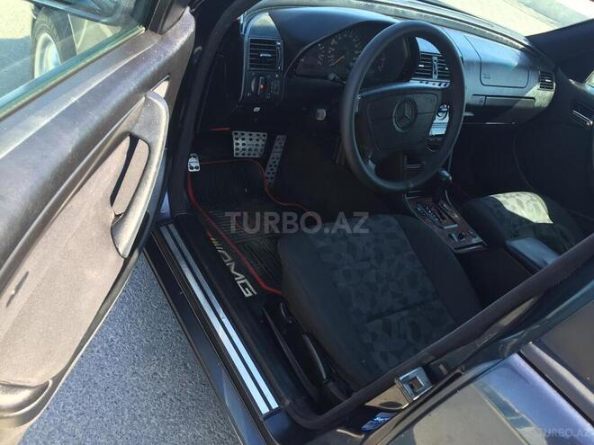 Mercedes C 220 2000, 246,300 km - 2.2 l - Bakı