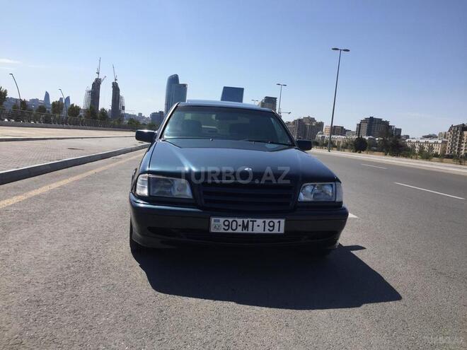 Mercedes C 220 2000, 246,300 km - 2.2 l - Bakı