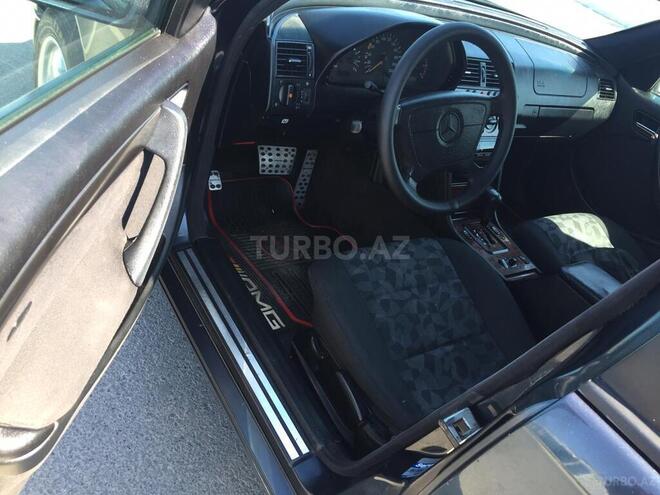 Mercedes C 220 2000, 246,300 km - 2.2 l - Bakı