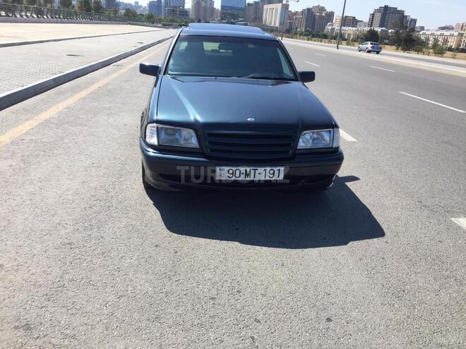 Mercedes C 220 2000, 246,300 km - 2.2 l - Bakı