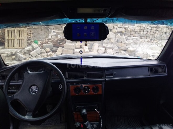 Mercedes 190 1992, 154,618 km - 2.0 л - Bakı