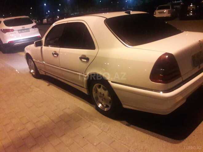 Mercedes C 230 1998, 200,000 km - 2.3 л - Bakı