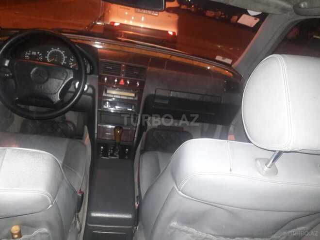 Mercedes C 230 1998, 200,000 km - 2.3 л - Bakı