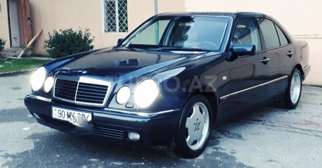 Mercedes E 240 1998, 185,000 km - 2.4 l - Bakı