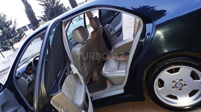 Mercedes E 240 1998, 185,000 km - 2.4 l - Bakı