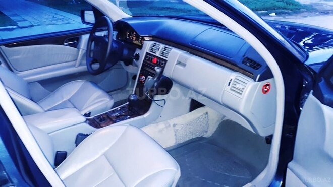 Mercedes E 240 1998, 185,000 km - 2.4 l - Bakı