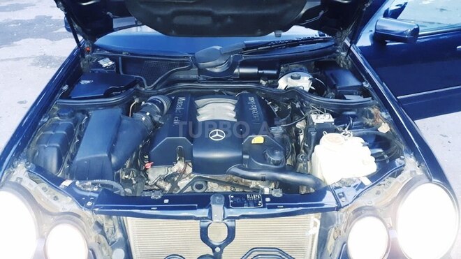 Mercedes E 240 1998, 185,000 km - 2.4 l - Bakı