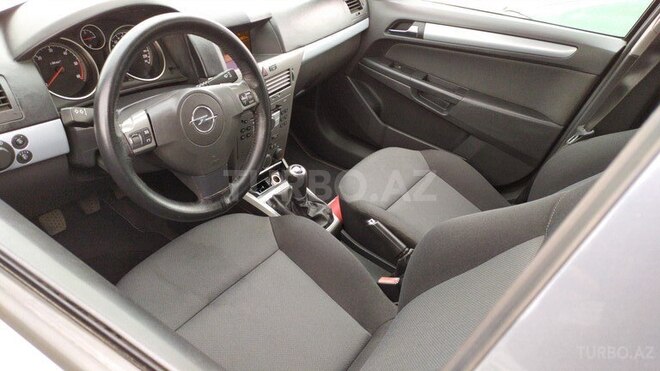 Opel Astra 2006, 219,000 km - 1.3 l - Bakı