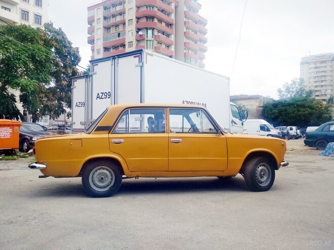 LADA (VAZ) 2101 1982, 180,000 km - 1.3 l - Bakı