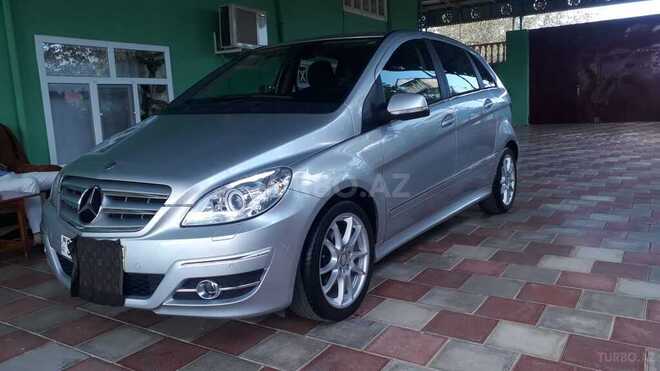 Mercedes B 180 2009, 54,000 km - 1.7 л - Bakı