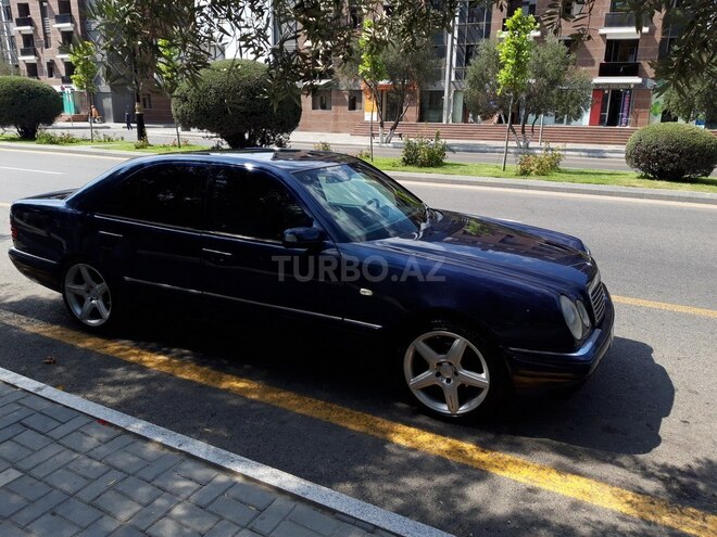 Mercedes E 280 1999, 282,000 km - 2.8 l - Sumqayıt