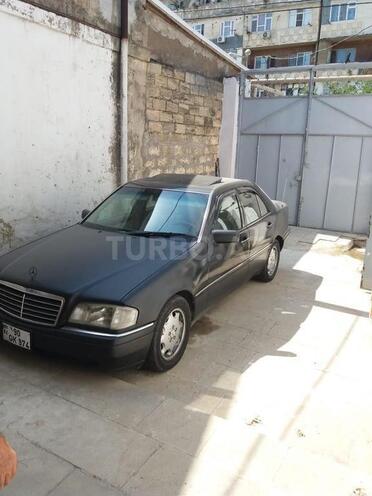 Mercedes C 220 1995, 266,000 km - 2.2 л - Bakı