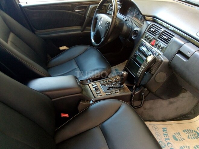 Mercedes E 430 1998, 191,500 km - 4.3 l - Bakı