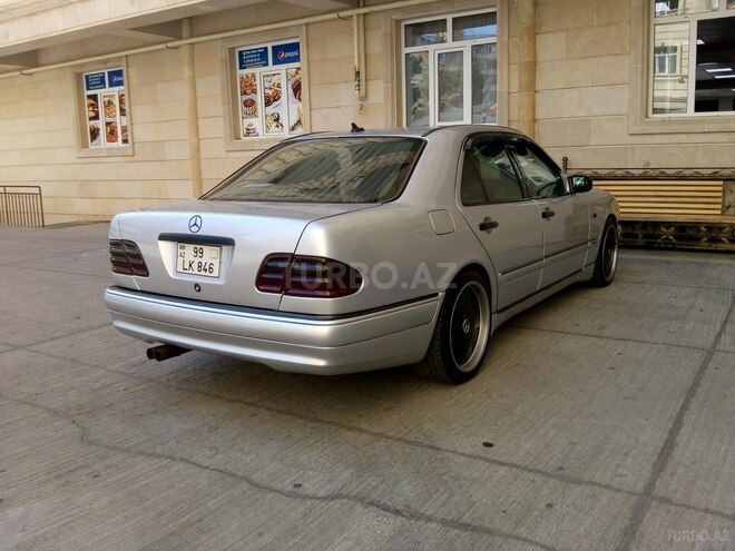 Mercedes E 430 1998, 191,500 km - 4.3 l - Bakı