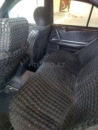 Mercedes E 280 1998, 445,000 km - 2.8 л - Salyan