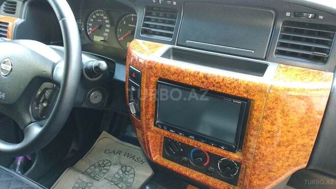 Nissan Patrol 2005, 262,000 km - 4.8 л - Bakı
