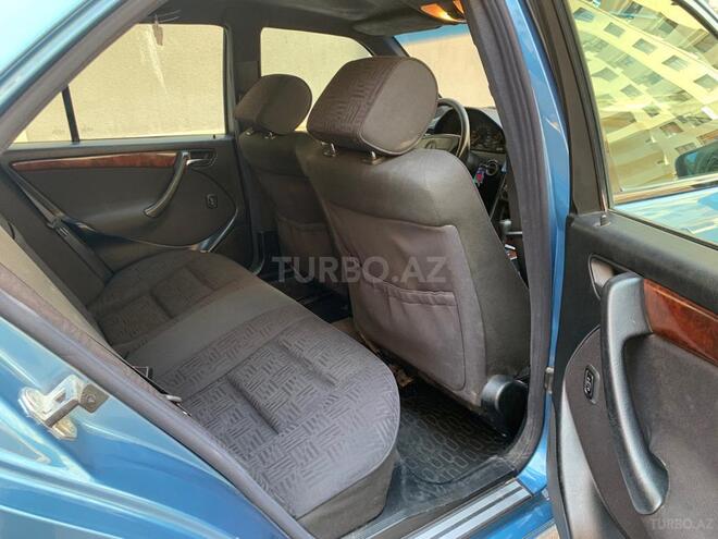 Mercedes C 180 1998, 355,000 km - 1.8 л - Bakı