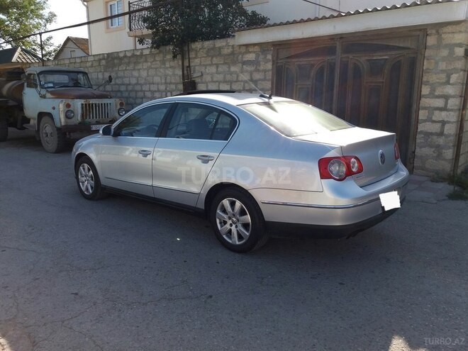 Volkswagen Passat 2005, 240,000 km - 2.0 л - Sumqayıt