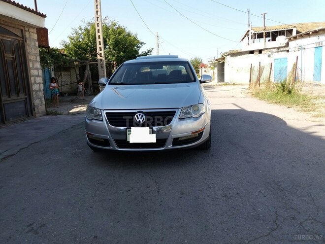 Volkswagen Passat 2005, 240,000 km - 2.0 л - Sumqayıt