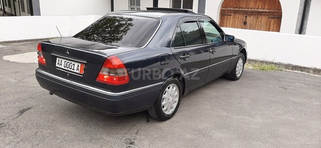 Mercedes C 180 1995, 298,500 km - 1.8 l - Şəki