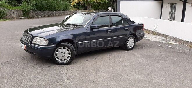 Mercedes C 180 1995, 298,500 km - 1.8 l - Şəki