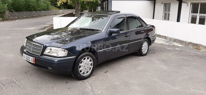 Mercedes C 180 1995, 298,500 km - 1.8 l - Şəki
