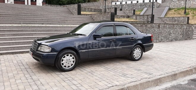 Mercedes C 180 1995, 298,500 km - 1.8 l - Şəki